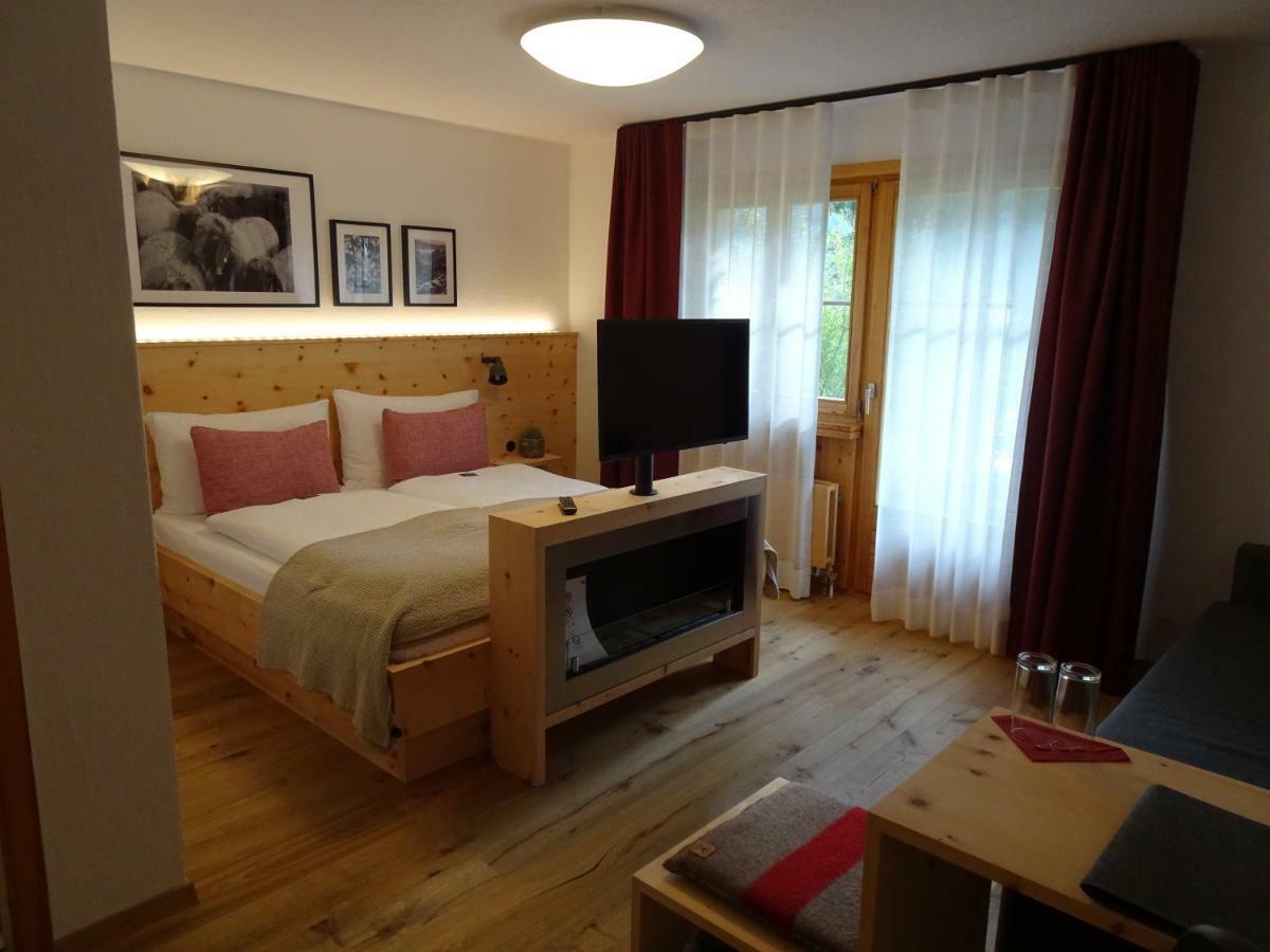 Schorta'S Alvetern - Boutique Hotel & Restaurant Ardez Esterno foto