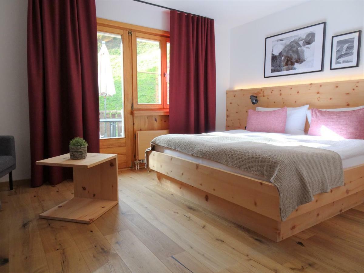 Schorta'S Alvetern - Boutique Hotel & Restaurant Ardez Esterno foto